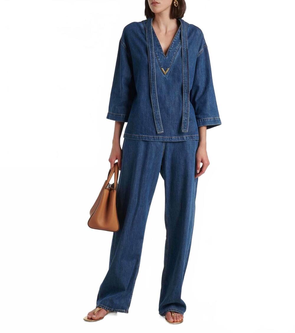 NEW VALENTINO GARAVANI straight leg jeans in medium blue denim